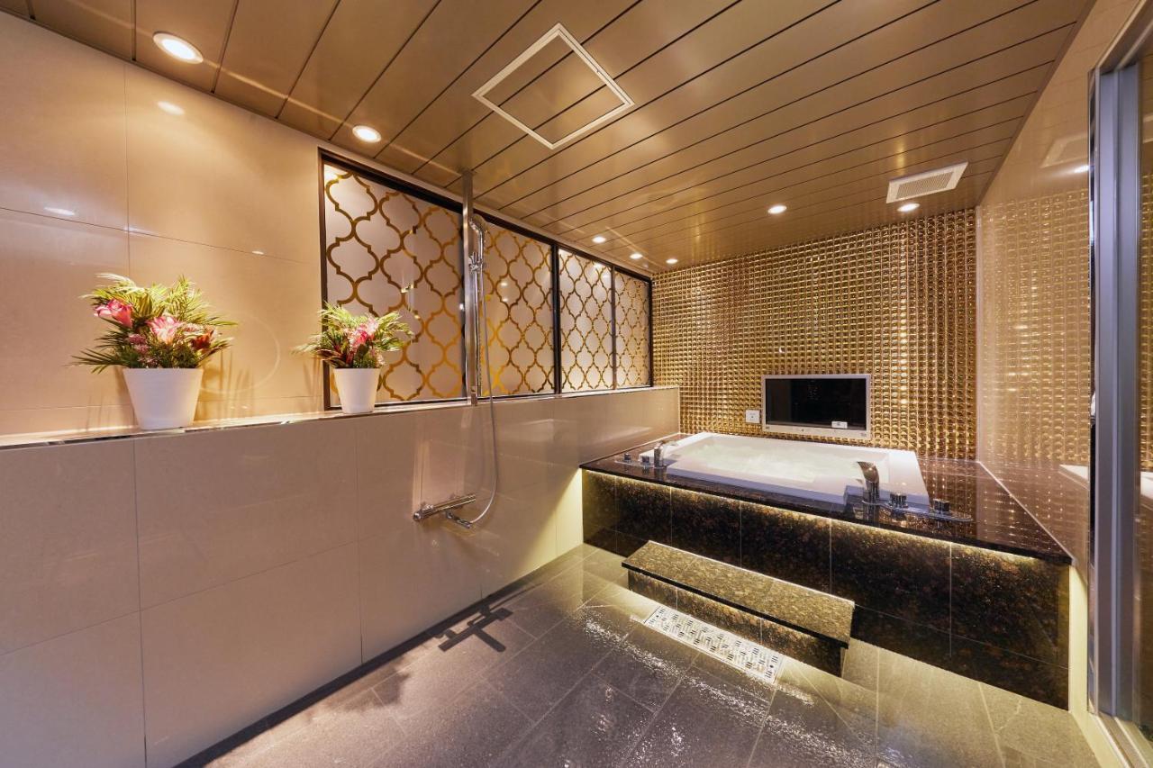 Hotel Artia Nagoya (Adults Only) Kitanagoya Экстерьер фото