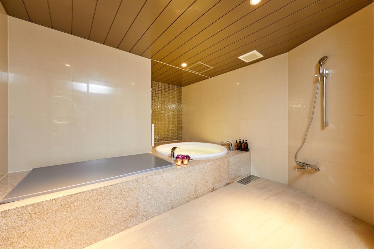 Hotel Artia Nagoya (Adults Only) Kitanagoya Экстерьер фото